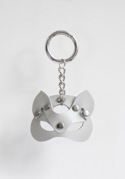 White Kitty Keychain