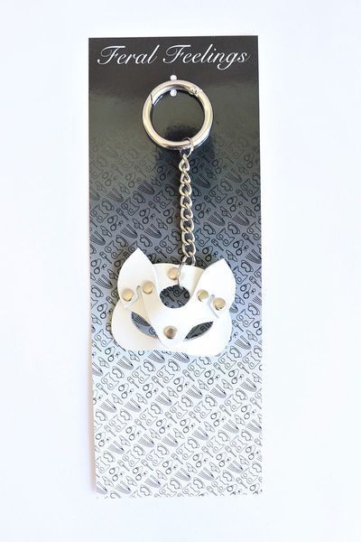White Kitty Keychain