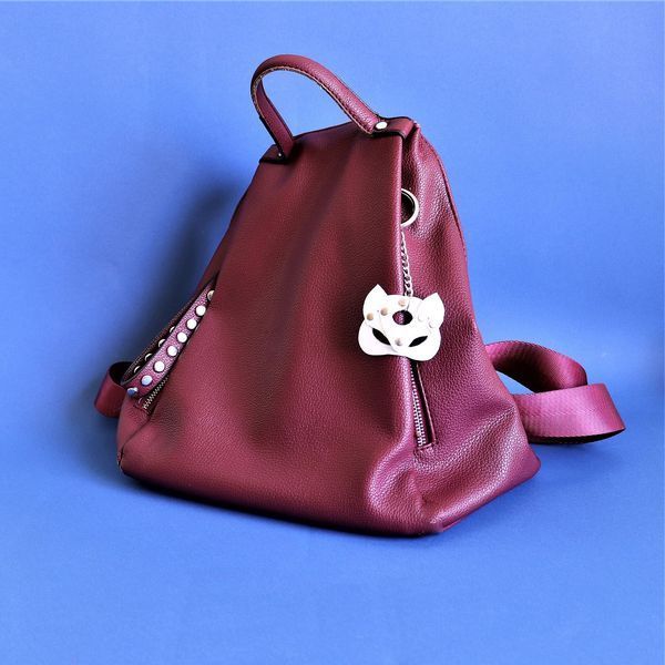 White Kitty Keychain