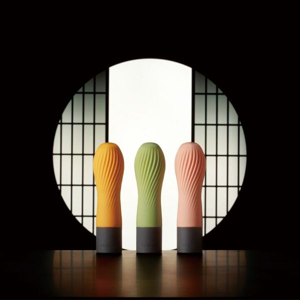 Vibrator IROHA ZEN Matcha with delicate ribbed surface