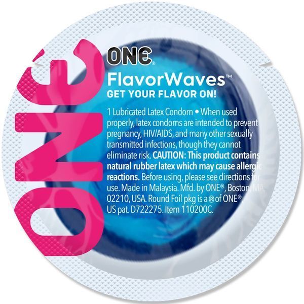 Ароматизированный презерватив ONE FlavorWaves Banana Split, 1 шт, желтый, запах бананового десерта SX0753 фото