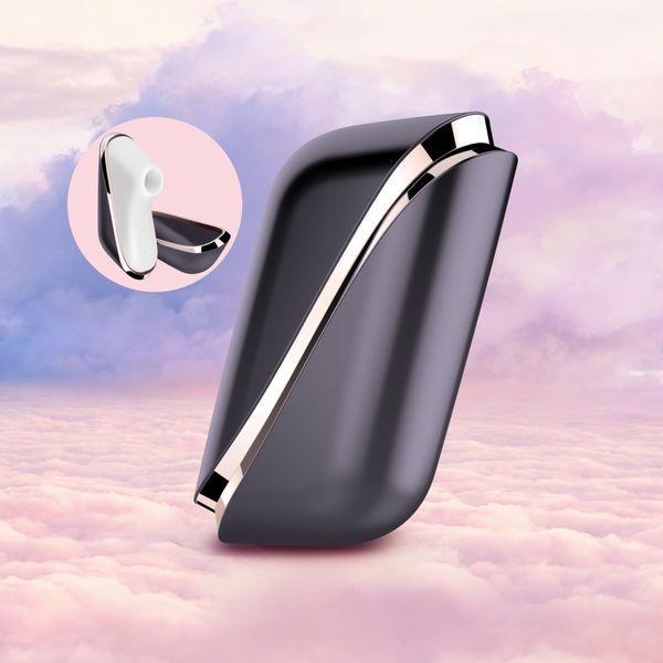 Satisfyer Traveler Vacuum Clitoral Stimulator with Magnetic Case, Черный/белый